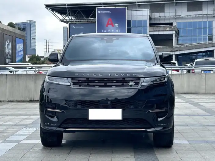 Range Rover Sport 2024 Model 400PS DYNAMIC HSE – фото 2