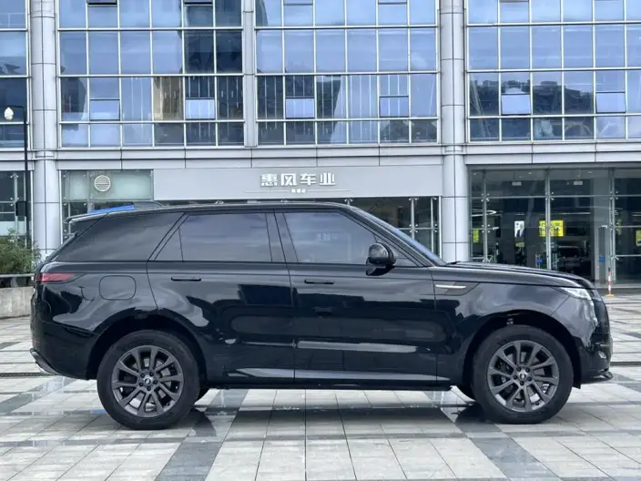Range Rover Sport 2024 Model 400PS DYNAMIC HSE – фото 6