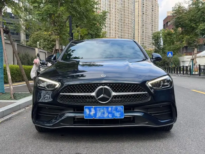 Mercedes-Benz C-Class 2024 Model C 260 L Sports Edition – фото 2