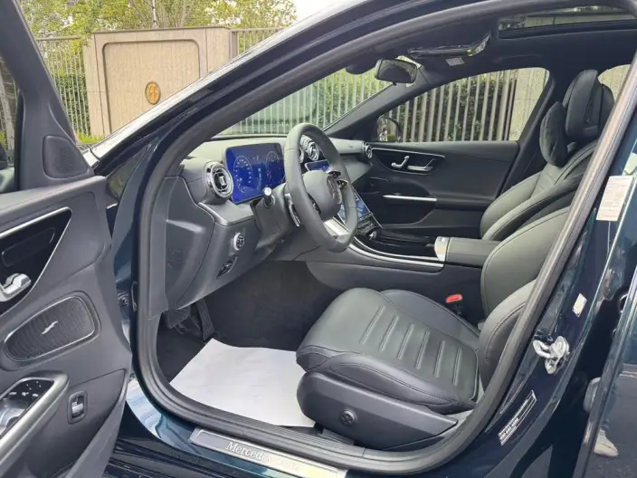 Mercedes-Benz C-Class 2024 Model C 260 L Sports Edition – фото 9