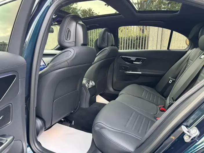 Mercedes-Benz C-Class 2024 Model C 260 L Sports Edition – фото 10