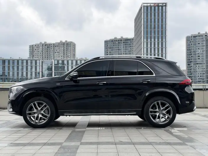 Mercedes-Benz GLE AMG 2024 Model AMG GLE 53 4MATIC+ – фото 3