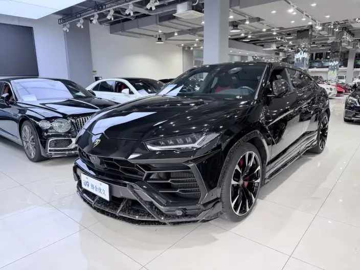 Urus 2021 Model 4.0T V8 – фото 1