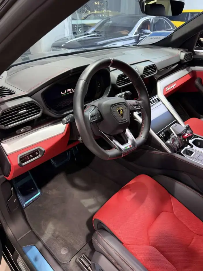Urus 2021 Model 4.0T V8 – фото 7