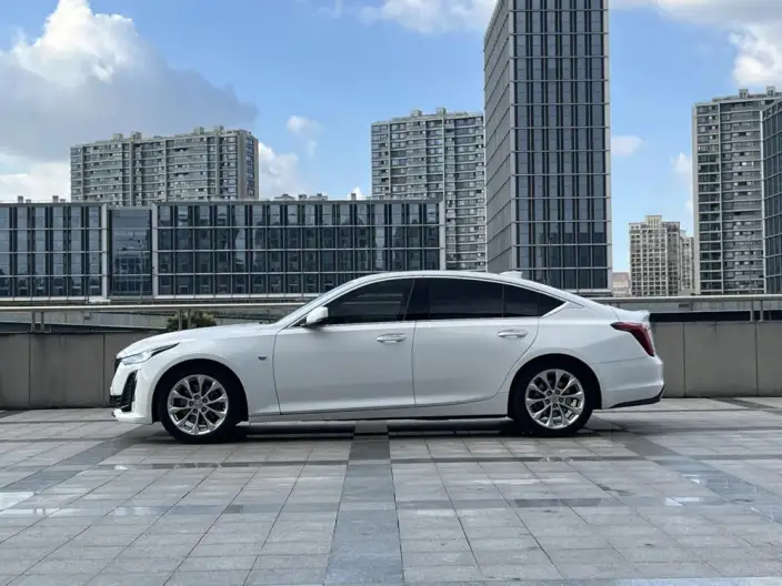 Cadillac CT5 2022 Model 28T Luxury Model – фото 4