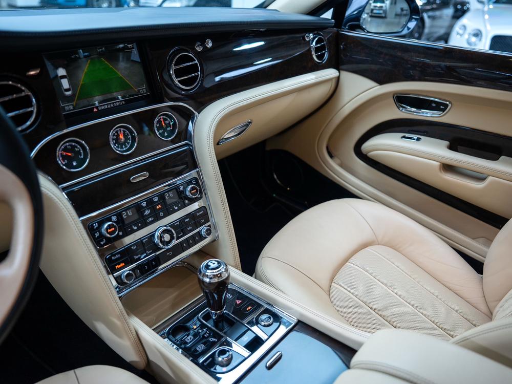 Mulsanne 2012 модификация 6.8T Diamond Jubilee – фото 10