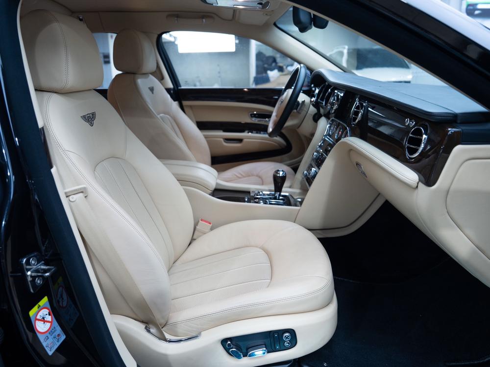 Mulsanne 2012 модификация 6.8T Diamond Jubilee – фото 36