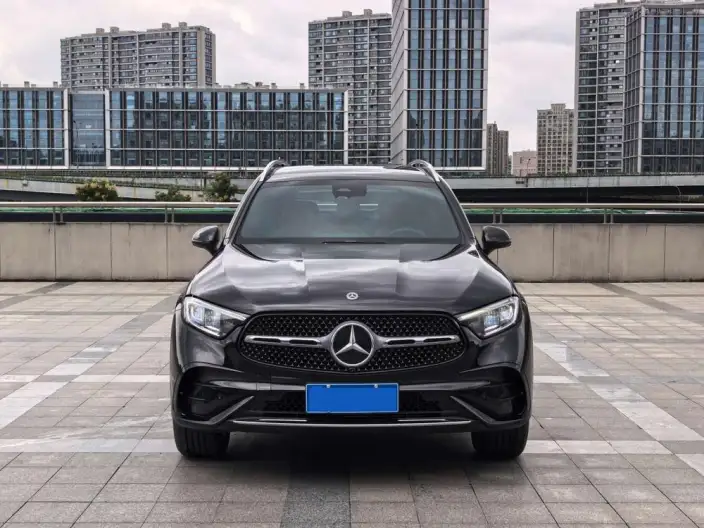Mercedes-Benz GLC 2024 Model Facelift GLC 300 L 4MATIC Dynamic Model 5 seat – фото 2