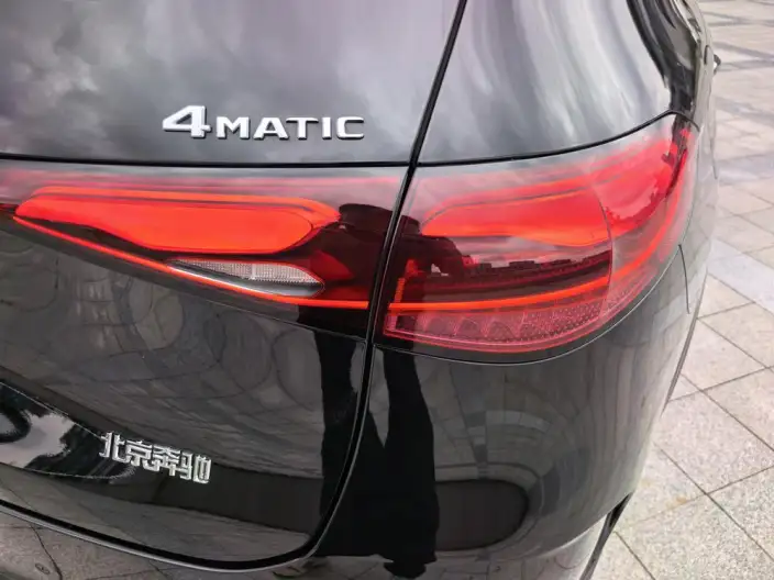 Mercedes-Benz GLC 2024 Model Facelift GLC 300 L 4MATIC Dynamic Model 5 seat – фото 7