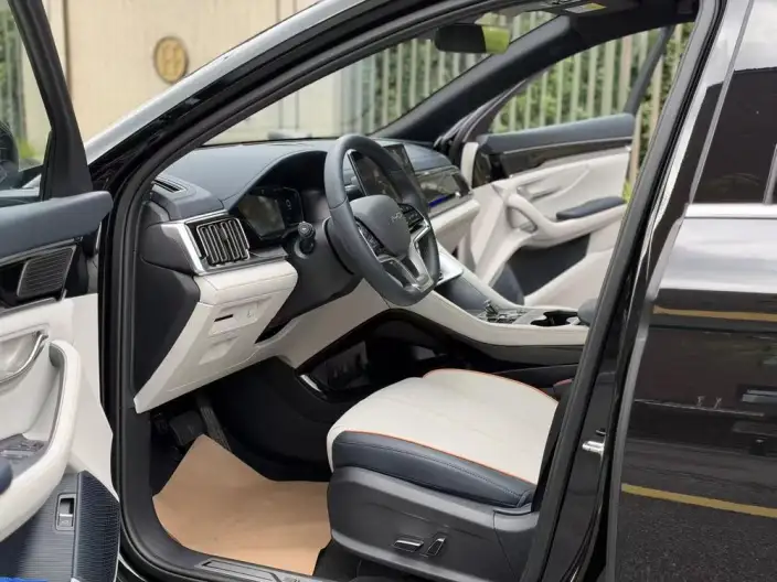 BYD Song PLUS EV 2024 Model Honor Edition 520KM Flagship Model – фото 10