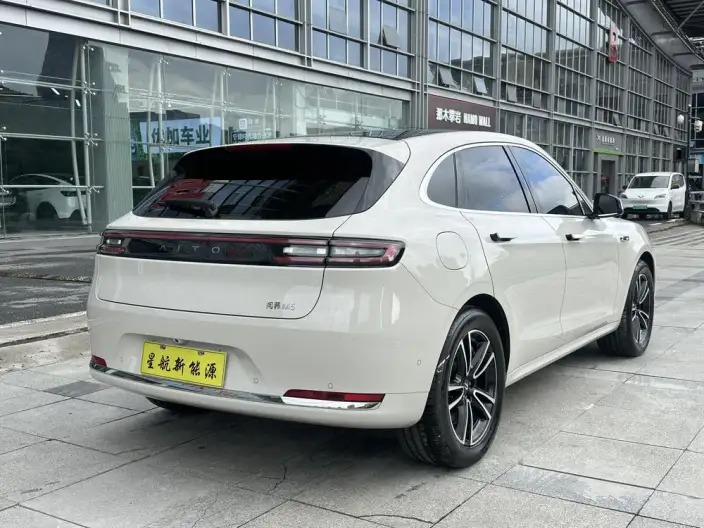 Aito M5 2025 Model Extended Range Ultra Rear Drive Edition – фото 7