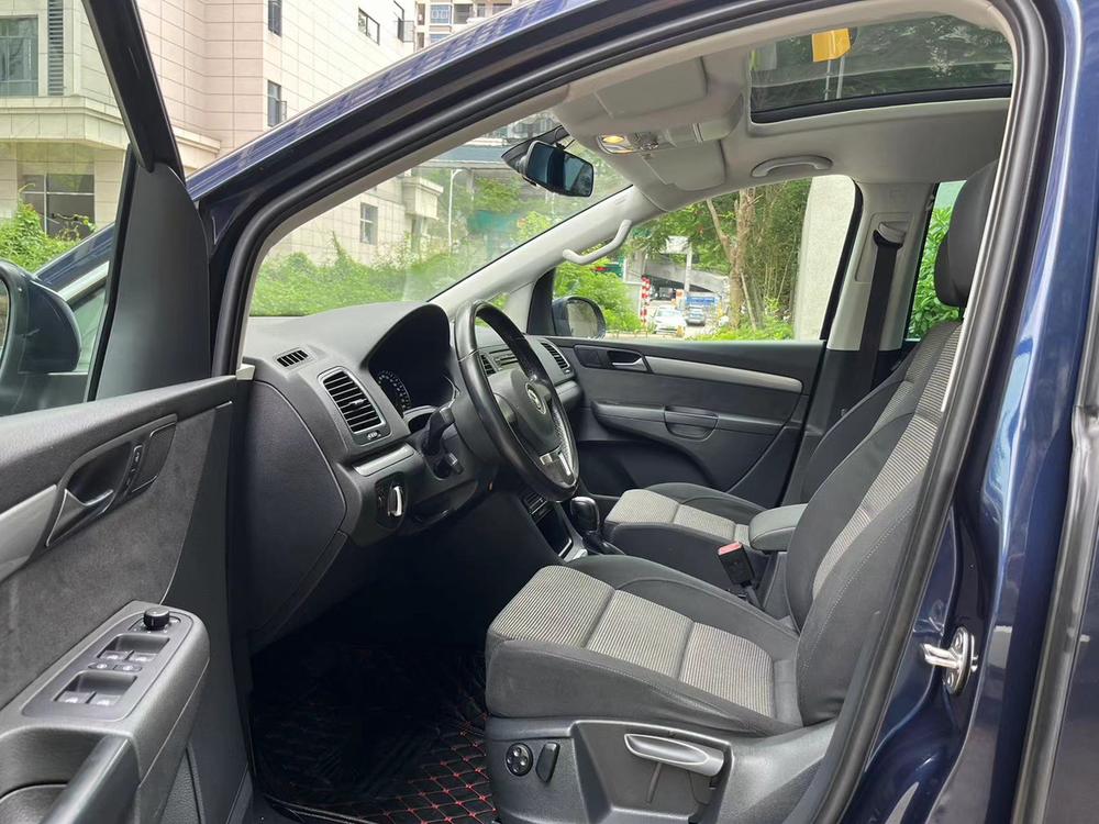 Volkswagen Sharan 2015 1.8TSI Comfort – фото 8