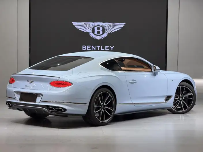 Continental 2022 Model 4.0T GT V8