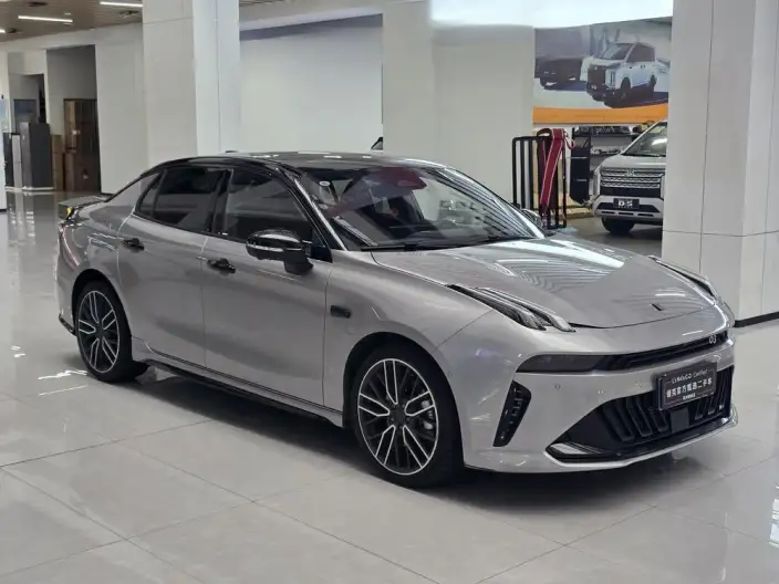 Lynk & Co 03 2026 Model 2.0TD AT Ultra