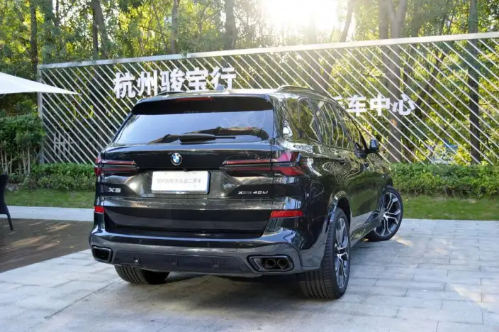 BMW X5 2026 Model xDrive40Li M Sports Night Set – фото 6