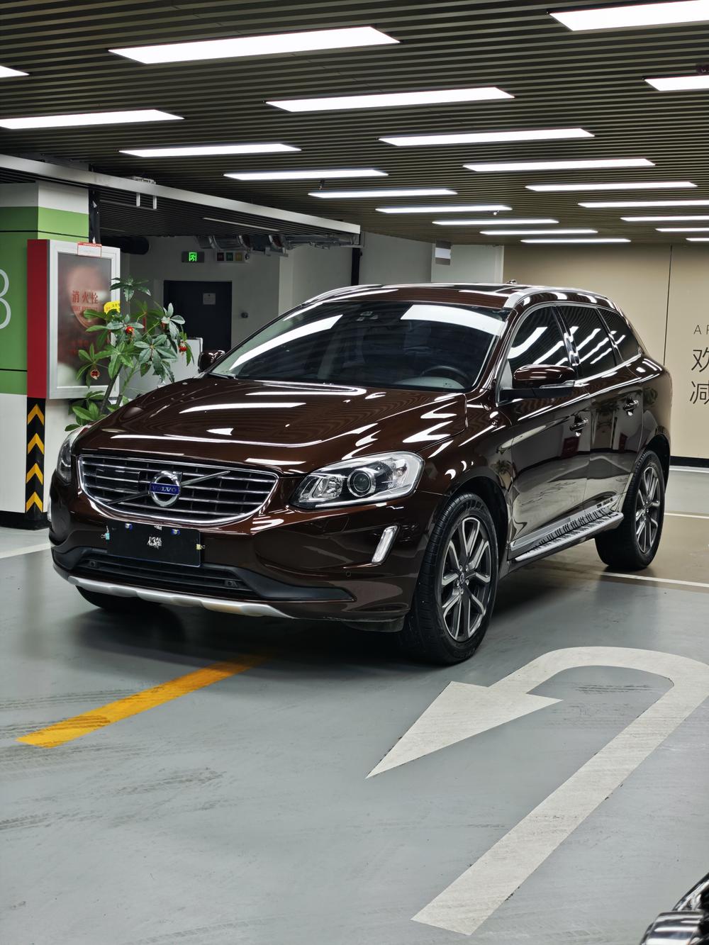 Volvo XC60 2015 модификация T5 AWD Smart JMC Edition – фото 1