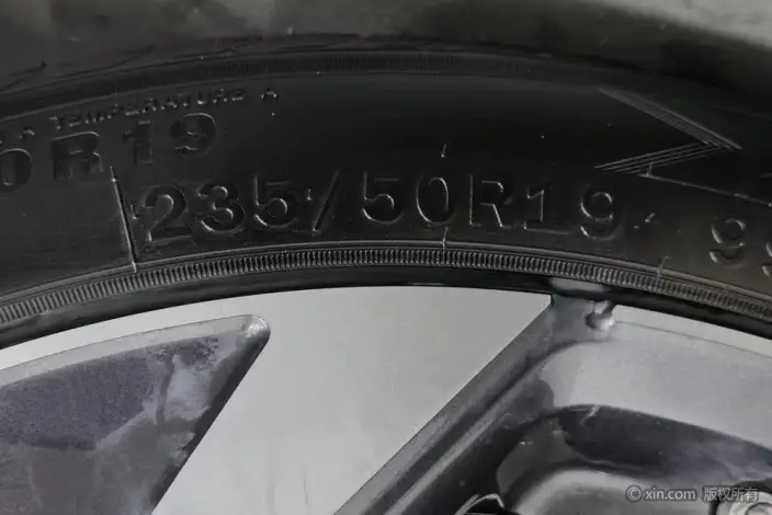 Geely Boyue L 2023 Model 1.5TD DCT Noble Model – фото 10
