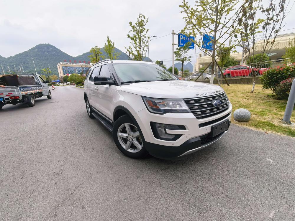 Ford Explorer Imported 2017 модификация 2.3T Fashion edition – фото 3