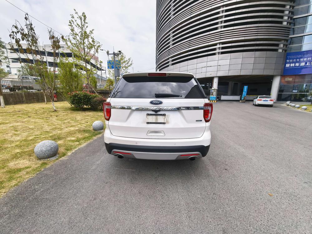 Ford Explorer Imported 2017 модификация 2.3T Fashion edition – фото 6