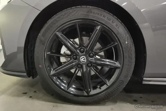 Changan UNI-V 2022 Model 1.5T Noble Model – фото 9