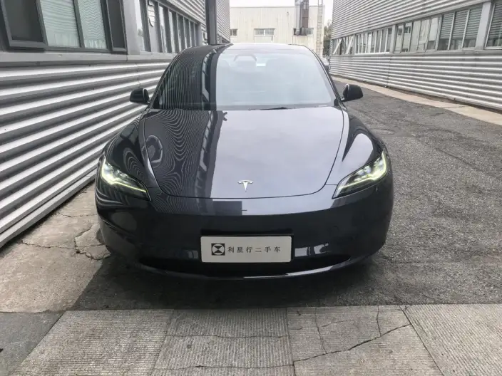 Model 3 2023 Model Rear-wheel drive version – фото 2