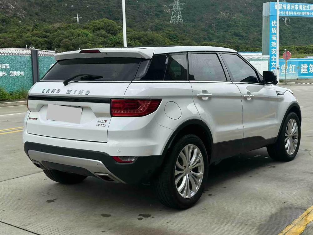 Landwind X7 2016 2.0T Panoramic Premium – фото 6