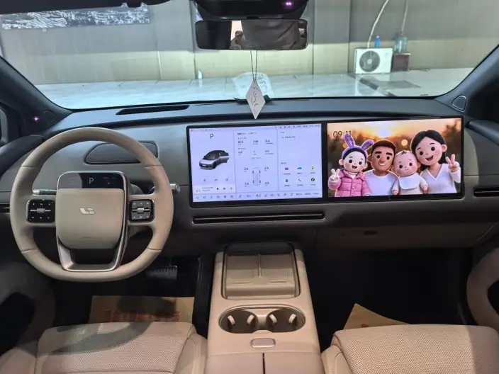 Li Auto i6 2025 Model 2WD Standard Edition – фото 7