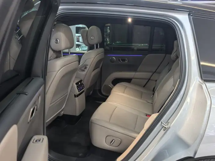Li Auto i6 2025 Model 2WD Standard Edition – фото 9