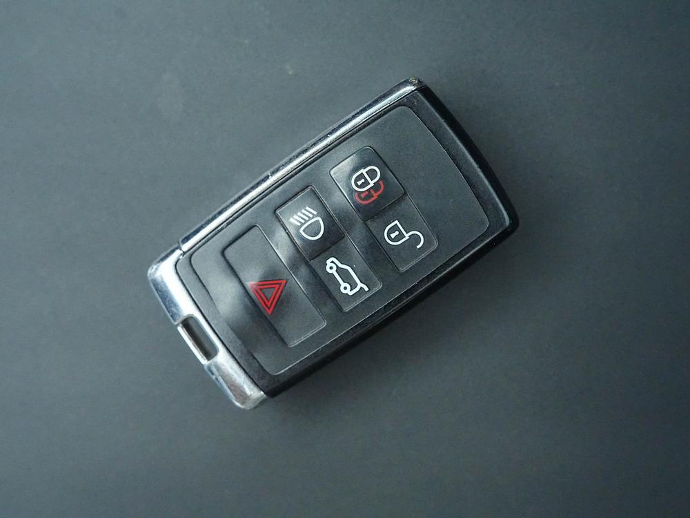 Land Rover Discovery Sport 2021 249PS R-Dynamic S Performance 5-seat – фото 11