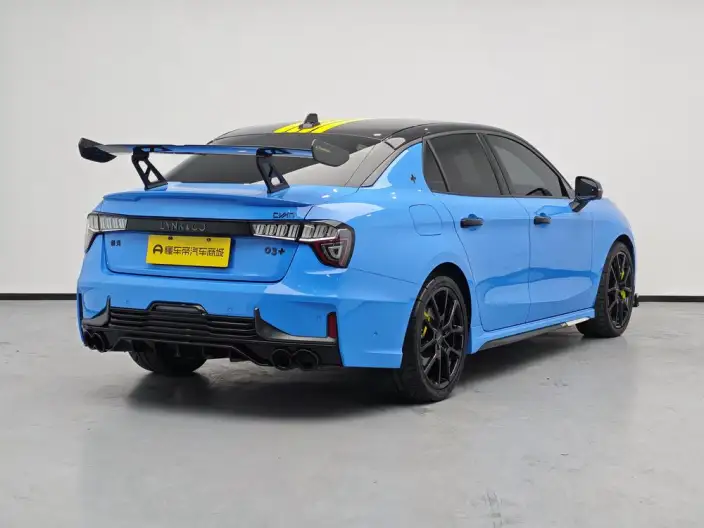Lynk & Co 03 2022 Model 03+ 2.0TD Automatic Cyan Customized Edition Performance Package – фото 7