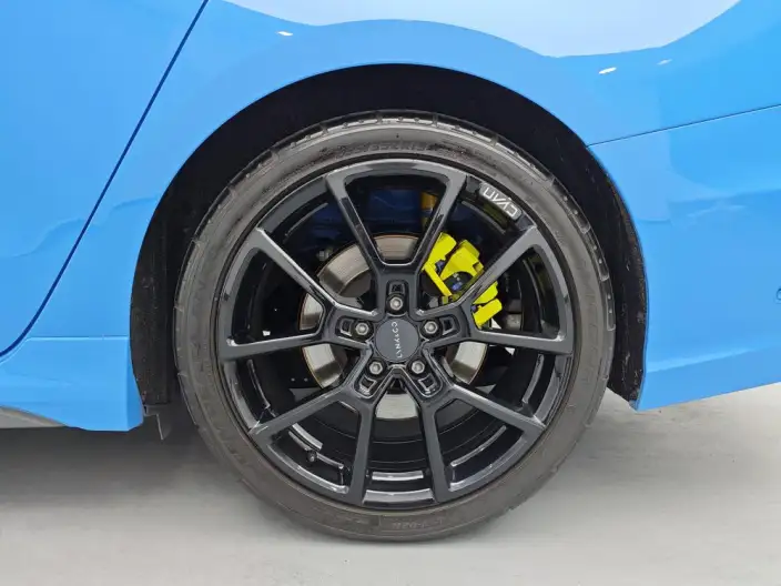 Lynk & Co 03 2022 Model 03+ 2.0TD Automatic Cyan Customized Edition Performance Package – фото 9