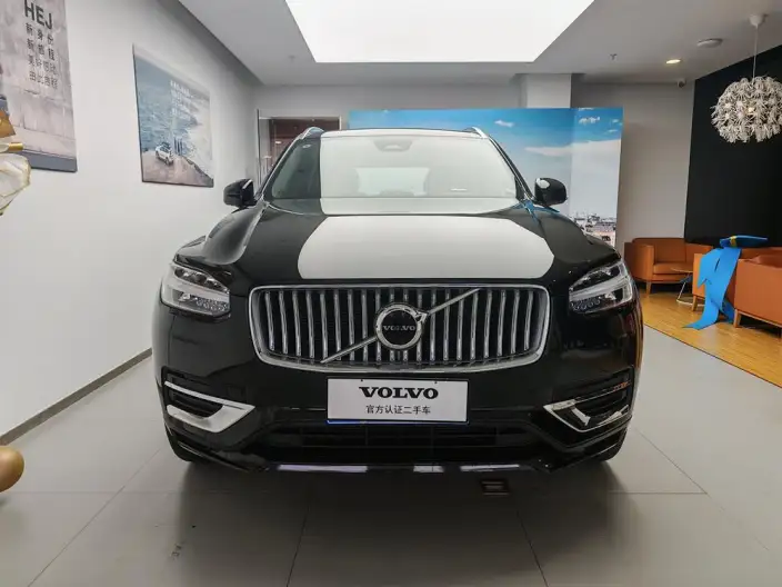 Volvo XC90 2025 Model B5 Zhixing Deluxe Edition 5 seat – фото 2