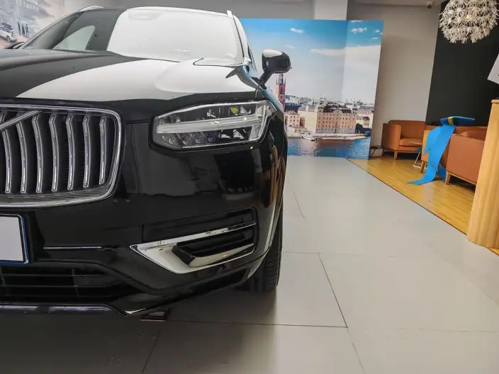 Volvo XC90 2025 Model B5 Zhixing Deluxe Edition 5 seat – фото 8
