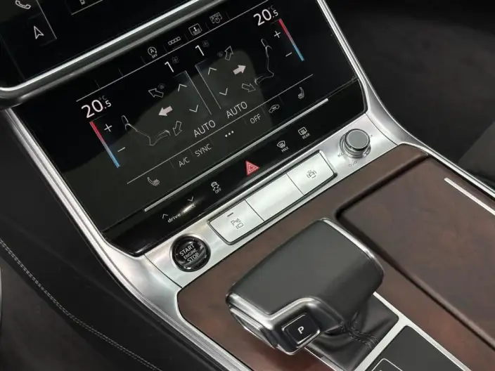 Audi A6L 2023 Model 55 TFSI quattro Exclusive Dynamic Model – фото 9