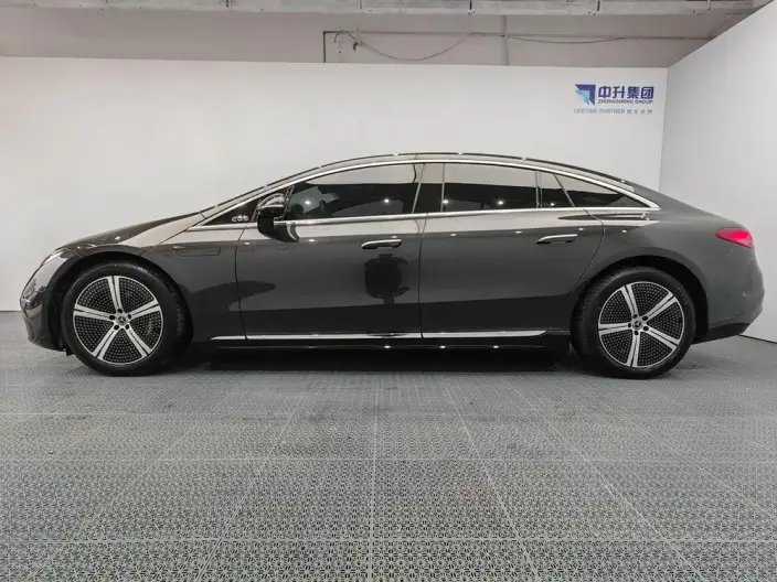 Mercedes-Benz EQS 2022 Model EQS 450+ Deluxe Edition – фото 4