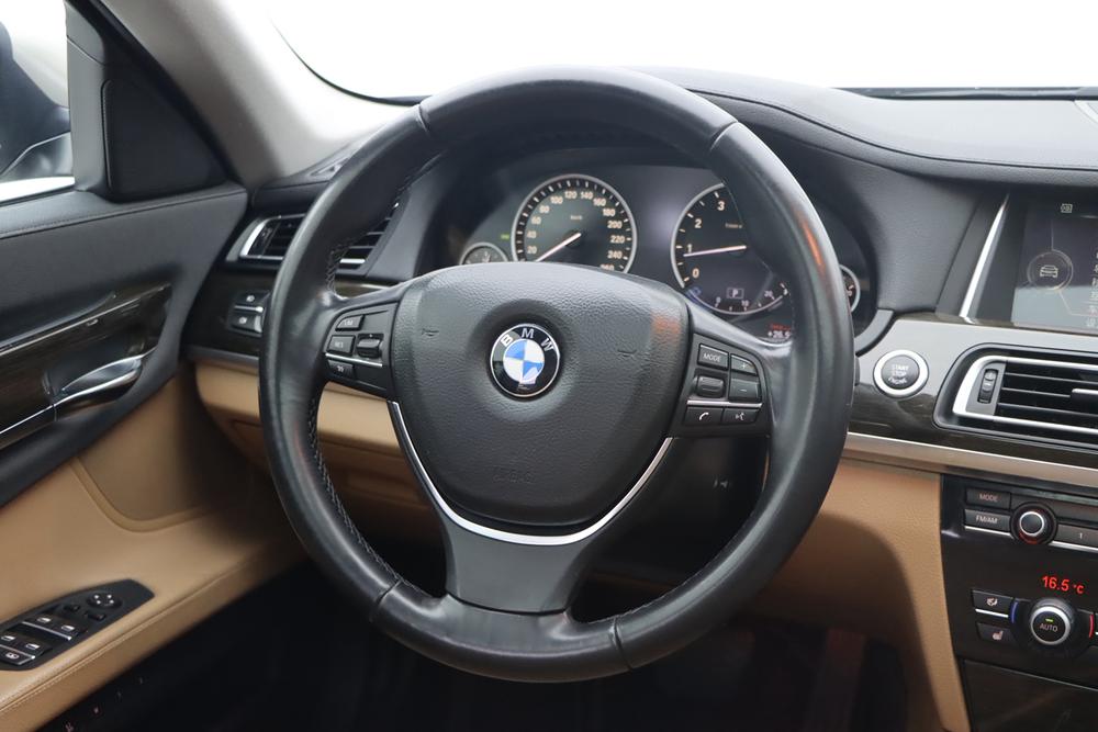 BMW 7 Series 2013 730Li Advantage – фото 14