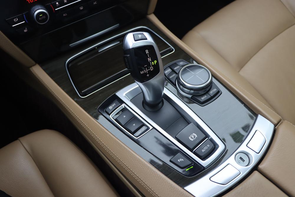 BMW 7 Series 2013 730Li Advantage – фото 15