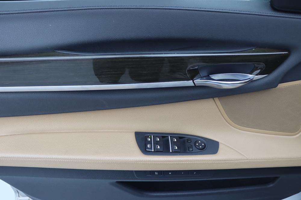 BMW 7 Series 2013 730Li Advantage – фото 21