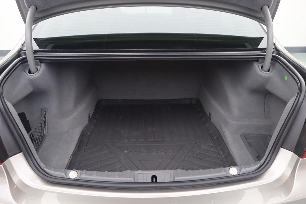 BMW 7 Series 2013 730Li Advantage – фото 23