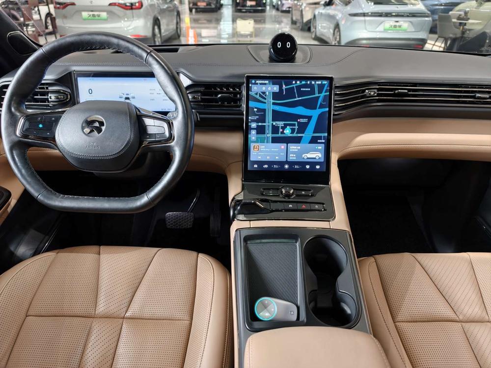 NIO ES8 2020 580km Signature 6-Seater – фото 5