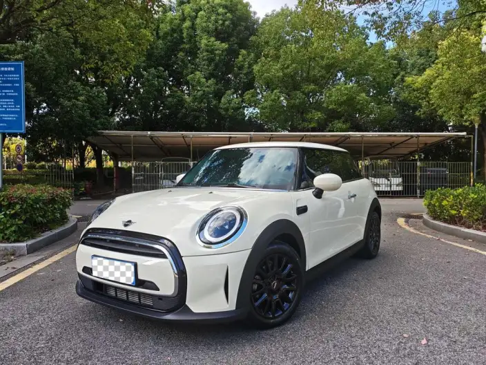 MINI 2023 Model 1.5T ONE