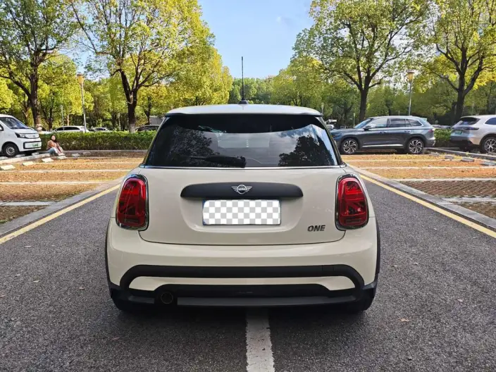 MINI 2023 Model 1.5T ONE