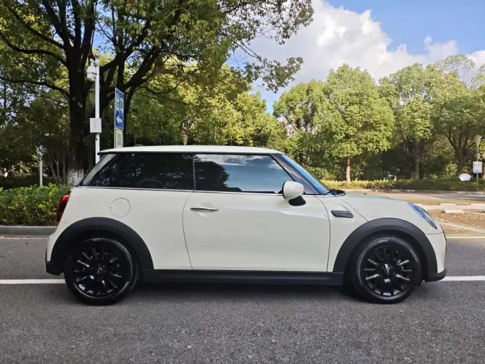 MINI 2023 Model 1.5T ONE – фото 5