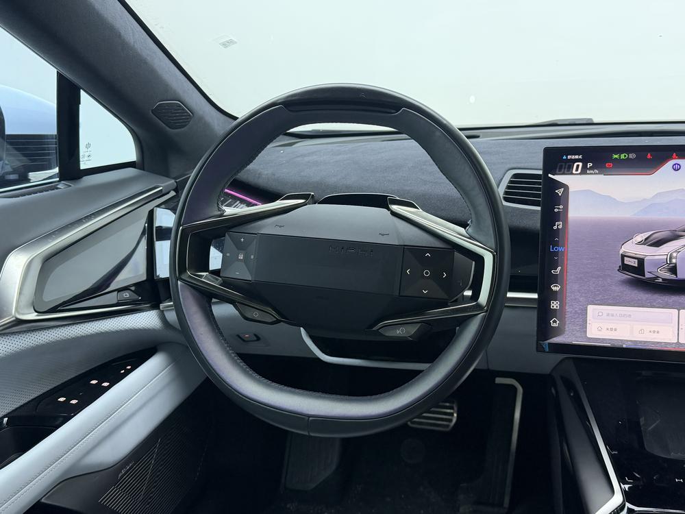 HiPhi Z Раздел 2023 4 seat Edition – фото 16