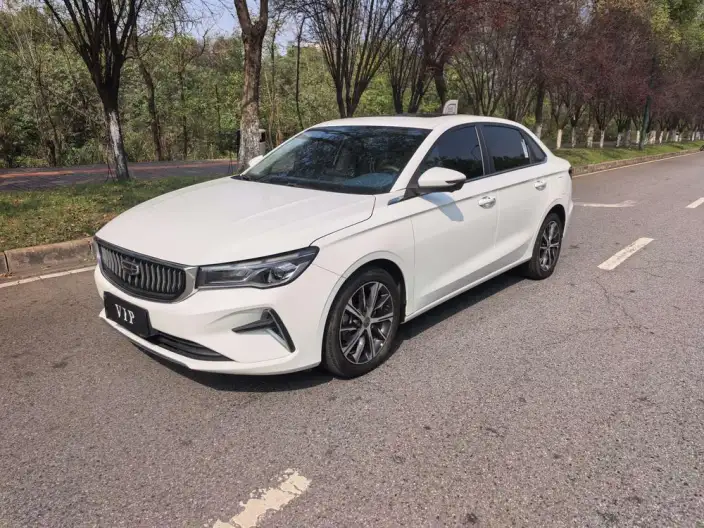 Geely Emgrand 2022 Model No. 4 Gen 1.5L CVT Flagship Model – фото 1