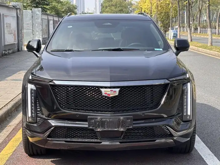 Cadillac XT5 2025 Model 28T 4WD Platinum Model – фото 2