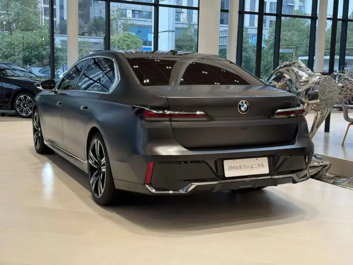 BMW 7 Series 2023 Model 740Li Exclusive Model Luxury Set – фото 4