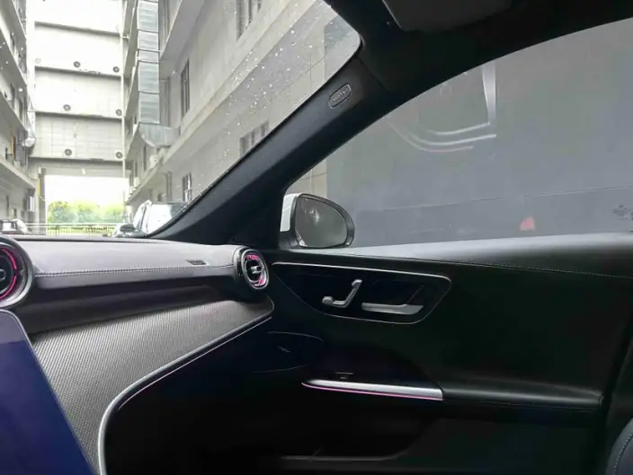 Mercedes-Benz C-Class 2023 Model Facelift II C 260 L Sports Edition – фото 10