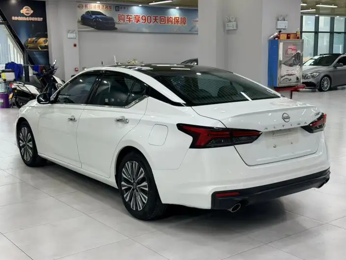 Nissan Teana 2022 Model 2.0L XL-TLS Yuexiang Edition – фото 4