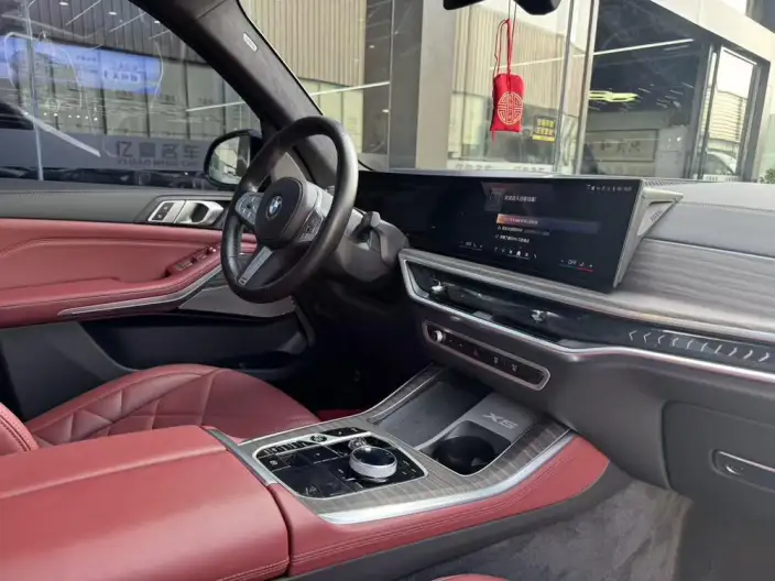 BMW X5 2023 Model xDrive40Li M Sports Night Set – фото 9